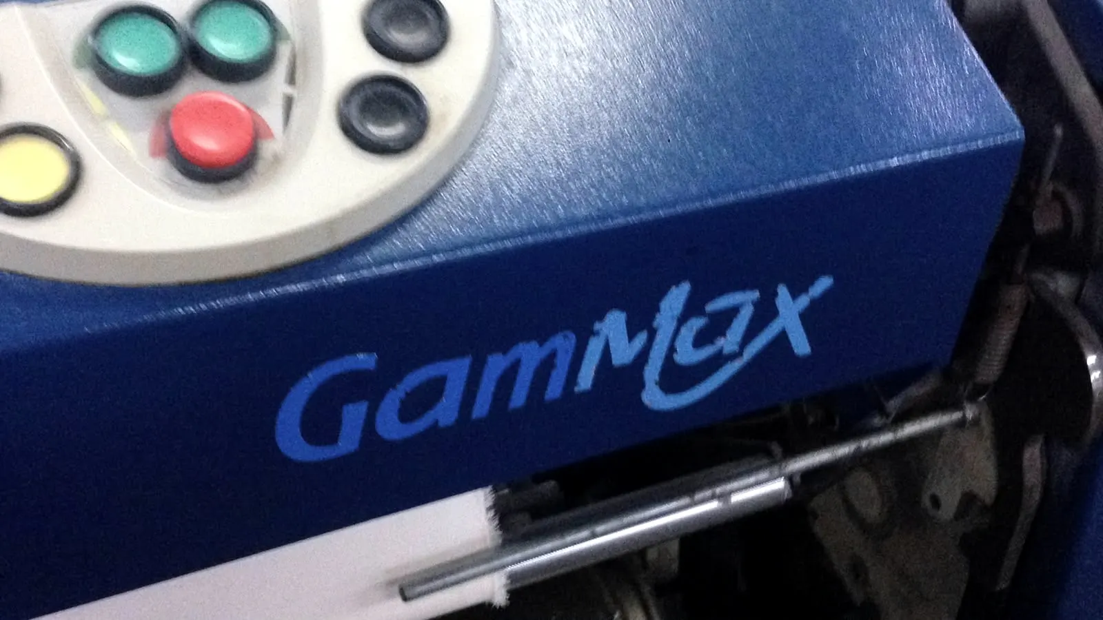 Operator panel of a Picanol GamMax loom